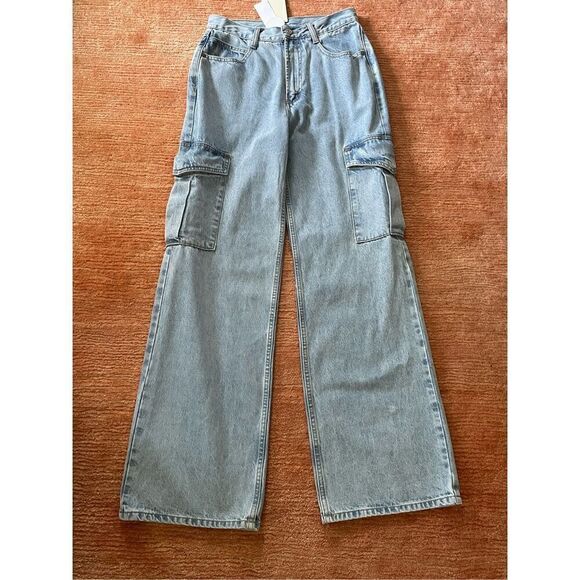NWT INDUSTRY High Rise Wide Leg Cargo  Women’s Jeans 4 - Picture 1 of 10